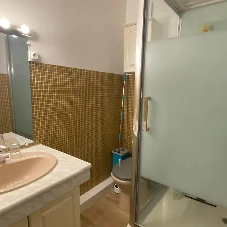 Studio 4 Pers, Plage A 450 M, Parking Prive, Ascenseur - Fr-1-81-557 Lejlighed Leucate